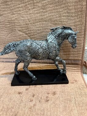 Antique Silver Horse Sculpture on Black Base - Decorative Home Art